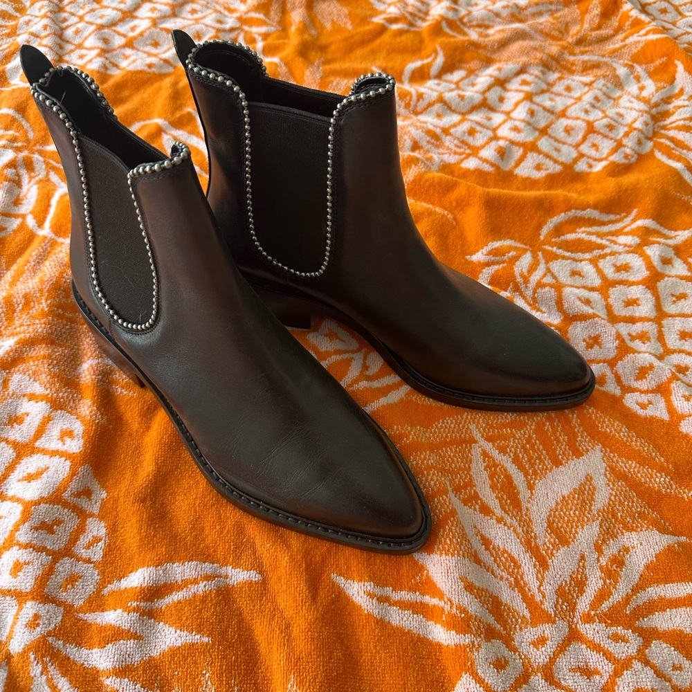 Coach Bowery Bootie (8.5)